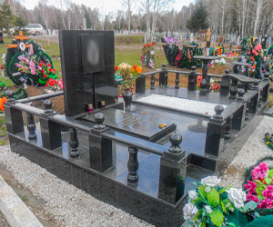  Уборка могил вместо вас